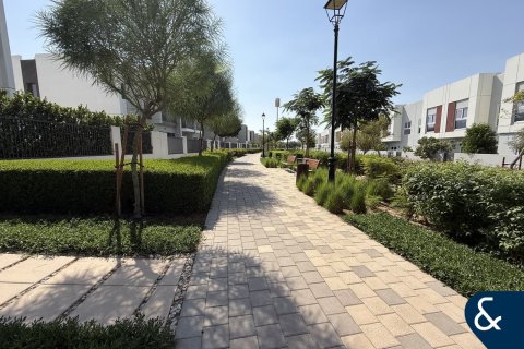 Dubai Land, Dubai, संयुक्त अरब अमीरात में विला, 3 बेडरूम, 161 वर्ग मीटर, संख्या 698166 - फ़ोटो 15