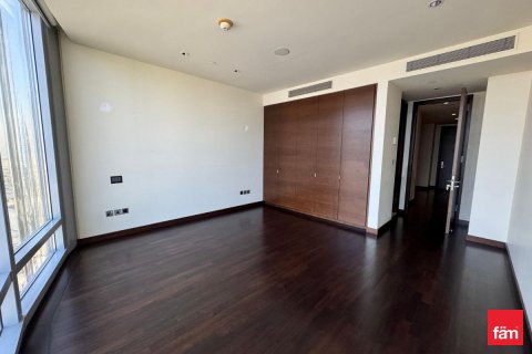 Снять в аренду квартиру в Даунтаун Дубай (Даунтаун Бурдж Дубай), ОАЭ 3 спальни, 216.7м2, № 640408 - фото 15