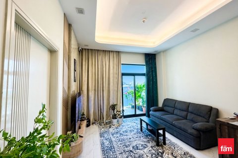 Apartment in International City, Dubai, UAE 1 bedroom, 72.2 sq.m. № 727912 - photo 2