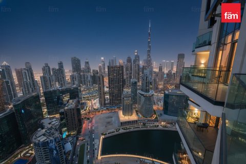 Apartmen di Business Bay, Dubai, UAE 1 bilik tidur, 64.9 meter persegi № 712815 - foto 24