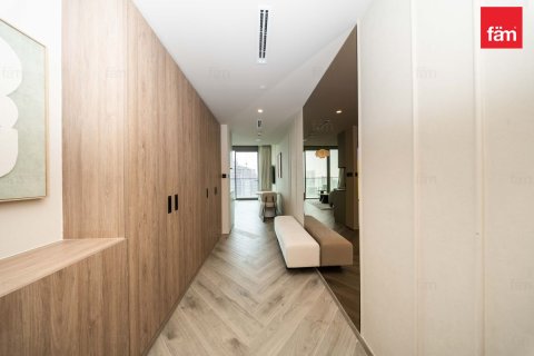 Apartmen di Business Bay, Dubai, UAE 1 bilik tidur, 64.9 meter persegi № 712815 - foto 17