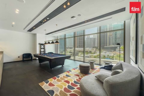 Apartmen di Business Bay, Dubai, UAE 1 bilik tidur, 64.9 meter persegi № 712815 - foto 18