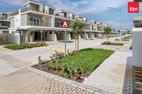 Adosado en venta en Dubai, EAU 4 dormitorios, 170.2 m2 № 712813 - foto 17