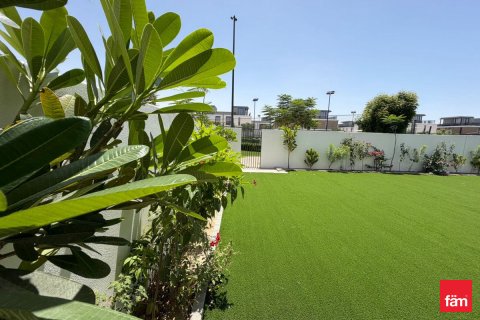 Villa in Dubai, UAE 5 bedrooms, 420 sq.m. № 712811 - photo 27