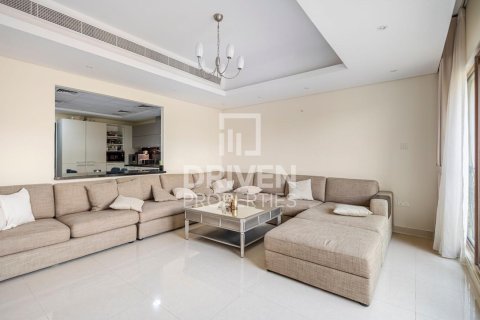 Вилла Meydan, Дубай, БАӘ-да 4 жатын бөлмелер, 219 м² № 654473 - фото 2