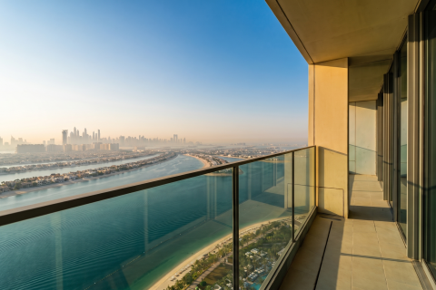 Apartment in Palm Jumeirah, Dubai, UAE 4 bedrooms, 641 sq.m. № 734193 - photo 3