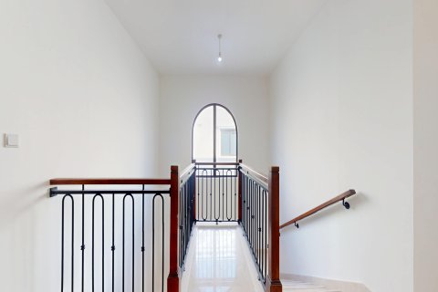 Willa na sprzedaż w Dubai, ZEA 5 sypialnie, 446 mkw., nr 734215 - zdjęcie 25