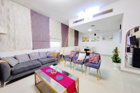 Jumeirah Village Circle, Dubai, UAE의 아파트 침실 2개, 168제곱미터 번호 709670
