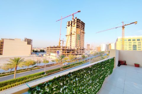 Huoneisto Jumeirah Village Circle, Dubai, Arabiemiraatit 2 makuuhuonetta, 168 m2 № 709670 - kuva 15