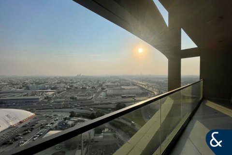 Apartmen di AYKON CITY di Sheikh Zayed Road, Dubai, UAE 2 bilik tidur, 83 meter persegi № 671624 - foto 5