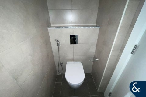 Apartmen di AYKON CITY di Sheikh Zayed Road, Dubai, UAE 2 bilik tidur, 83 meter persegi № 671624 - foto 12