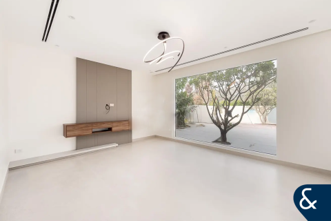 فيلا للإيجار في Meadows، دبي، الإمارات العربية المتحدة 4 غرفة نوم ، 553 متر مربع ، رقم 668269 - صورة 1