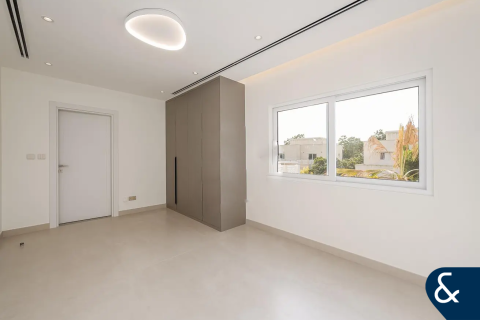 فيلا للإيجار في Meadows، دبي، الإمارات العربية المتحدة 4 غرفة نوم ، 553 متر مربع ، رقم 668269 - صورة 7