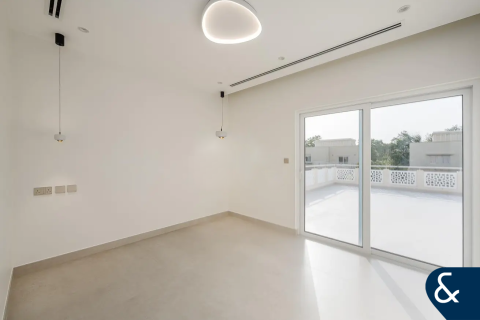 فيلا للإيجار في Meadows، دبي، الإمارات العربية المتحدة 4 غرفة نوم ، 553 متر مربع ، رقم 668269 - صورة 12