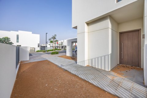 Villa til salg i The Valley, Dubai, UAE 4 soveværelser, 279 kvm № 700404 - foto 1