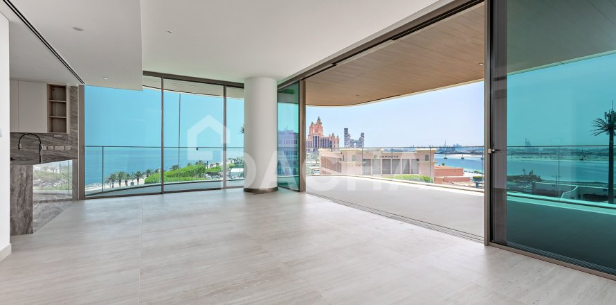 Apartamento en Palm Jumeirah, Dubai, EAU 2 dormitorios, 204 m² № 758652