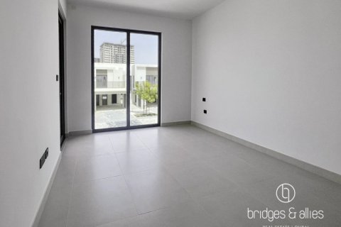 Villa à louer à Tilal Al Ghaf, Dubai, EAU 4 chambres, 144 m2 № 688209 - photo 13