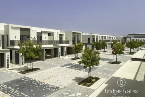 Villa à louer à Tilal Al Ghaf, Dubai, EAU 4 chambres, 144 m2 № 688209 - photo 25