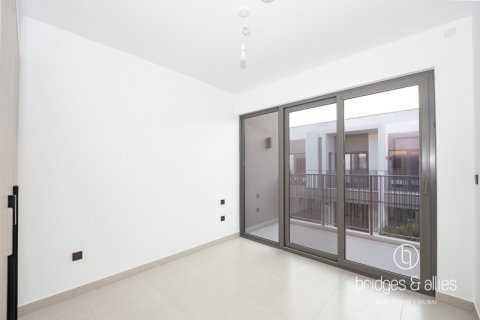 Tilal Al Ghaf, Dubai, UAE의 임대용 빌라 침실 3개, 140제곱미터 번호 688205 - 사진 8