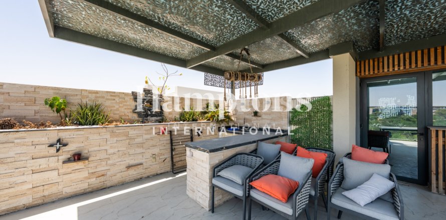 Huvila Dubai Hills Estate, Dubai, Arabiemiraatit 3 makuuhuonetta, 281.961 m2 № 717972