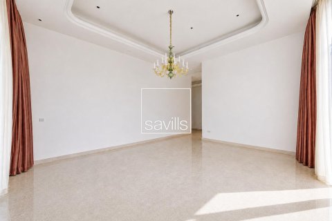 Vila na Yas Island, Abu Dhabi, UAE 7 spavaće sobe, 1035.31 m2 Br. 748117 - Slika 12