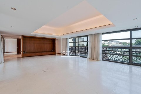 Villa sa Al Qurm, Abu Dhabi, UAE 5 silid-tulugan, 1266.27 sq.m. № 748119