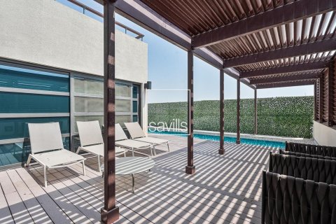 Villa para arrendamento em Al Qurm, Abu Dhabi, EAU 5 quartos, 1266.27 m2 № 748119 - foto 4