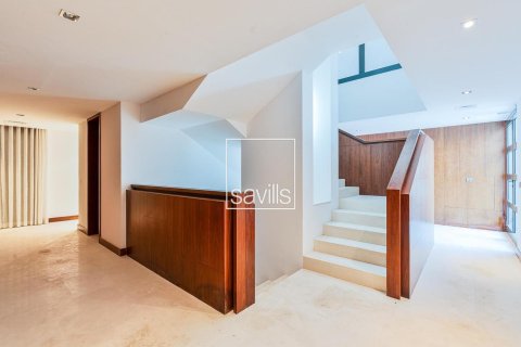 Villa para arrendamento em Al Qurm, Abu Dhabi, EAU 5 quartos, 1266.27 m2 № 748119 - foto 19
