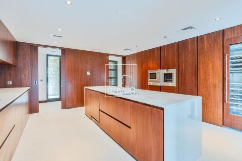 Villa para arrendamento em Al Qurm, Abu Dhabi, EAU 5 quartos, 1266.27 m2 № 748119 - foto 11