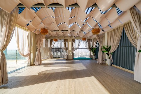 Huoneisto Jumeirah Village Circle, Dubai, Arabiemiraatit 1 makuuhuone, 67.91209300 m2 № 669348 - kuva 21