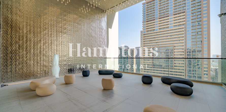 Huoneisto Jumeirah Village Circle, Dubai, Arabiemiraatit 1 makuuhuone, 67.9121 m2 № 669348