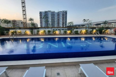 Apartmen di Al Furjan, Dubai, UAE 2 bilik tidur, 126 meter persegi № 678406 - foto 3