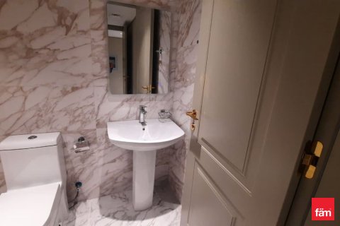 Apartmen di Al Furjan, Dubai, UAE 2 bilik tidur, 126 meter persegi № 678406 - foto 4