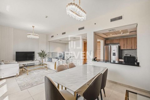 Appartement te huur in Jumeirah Village Circle, Dubai, VAE 2 slaapkamers, 161.56 vr.m., nr 746176 - foto 2