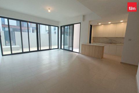 Villa in Dubai, UAE 4 bedrooms, 265.5 sq.m. № 765809 - photo 2