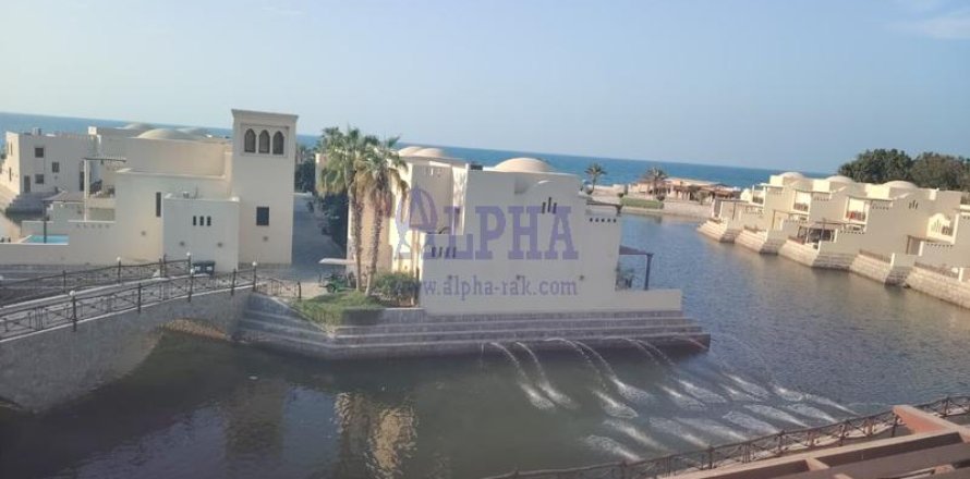 Vila u Ras Al Khaimah, UAE 357.9 m2, 3 spavaćih soba Br. 661925