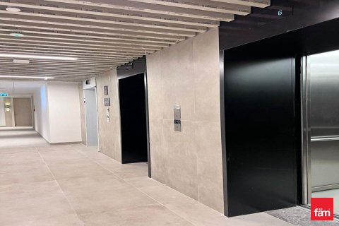 Apartment in Dubai, UAE 1 bedroom, 70.9 sq.m. № 695129 - photo 7