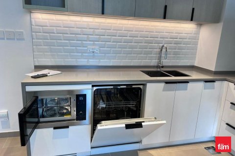 Apartment in Dubai, UAE 1 bedroom, 70.9 sq.m. № 695129 - photo 9