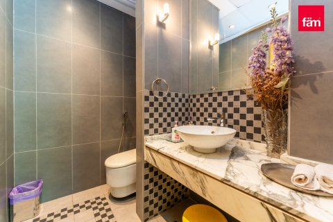 Villa te huur in Dubai, VAE 4 slaapkamers, 603.5 vr.m., nr 644745 - foto 10
