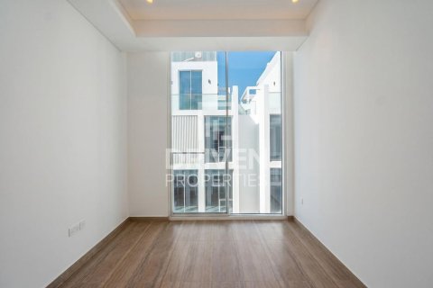 Stadthaus zur Miete in Al Barari, Dubai, VAE 4 Schlafzimmer, 180.32 m2 Nr. 745203 - Foto 14