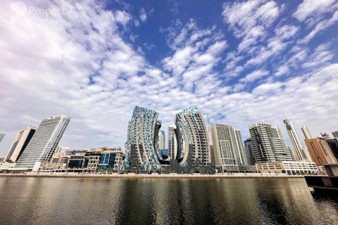 Lägenhet till försäljning i Business Bay, Dubai, UAE 2 sovrum, 128 kvm Nr. 705373 - fotografi 10