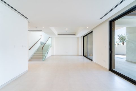 Vilă de vânzare în Dubai, EAU 5 dormitoare, 528 mp.  №705376 - poză 3