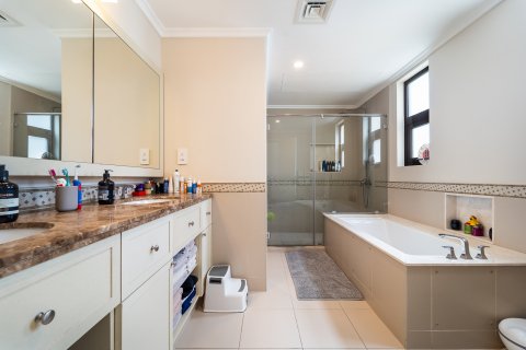 Vilă de vânzare în Dubai, EAU 4 dormitoare, 338 mp.  №705372 - poză 20