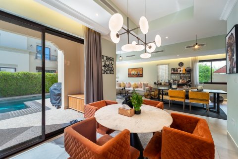 Vilă de vânzare în Dubai, EAU 4 dormitoare, 338 mp.  №705372 - poză 19