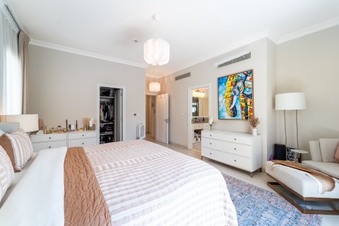 Vilă de vânzare în Dubai, EAU 4 dormitoare, 338 mp.  №705372 - poză 12