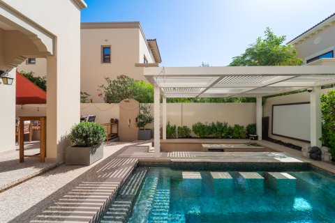 Vilă de vânzare în Dubai, EAU 4 dormitoare, 338 mp.  №705372 - poză 25