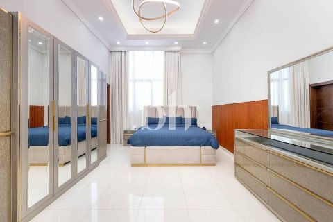 Villa te koop in Al Tai, Sharjah, VAE 4 slaapkamers, 874 vr.m., nr 642825 - foto 6