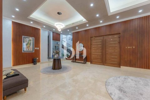 Villa te koop in Al Tai, Sharjah, VAE 4 slaapkamers, 874 vr.m., nr 642825 - foto 18