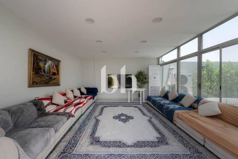 Villa till försäljning i Al Tai, Sharjah, UAE 4 sovrum, 874 kvm Nr. 642825 - fotografi 15