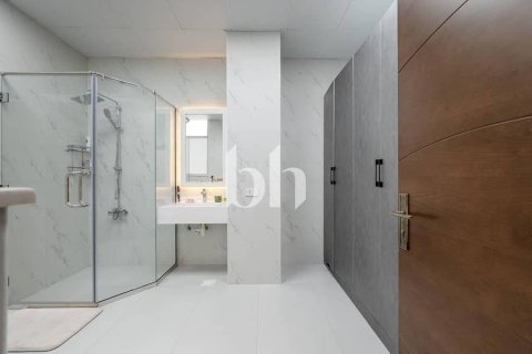 Villa te koop in Al Tai, Sharjah, VAE 4 slaapkamers, 874 vr.m., nr 642825 - foto 9